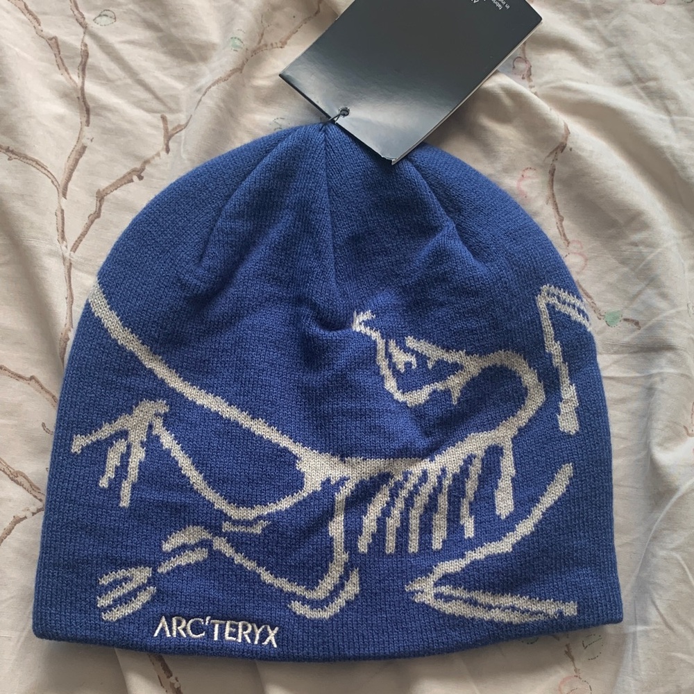 Arc'teryx Royal Blue Beanie with Light Gray Design
